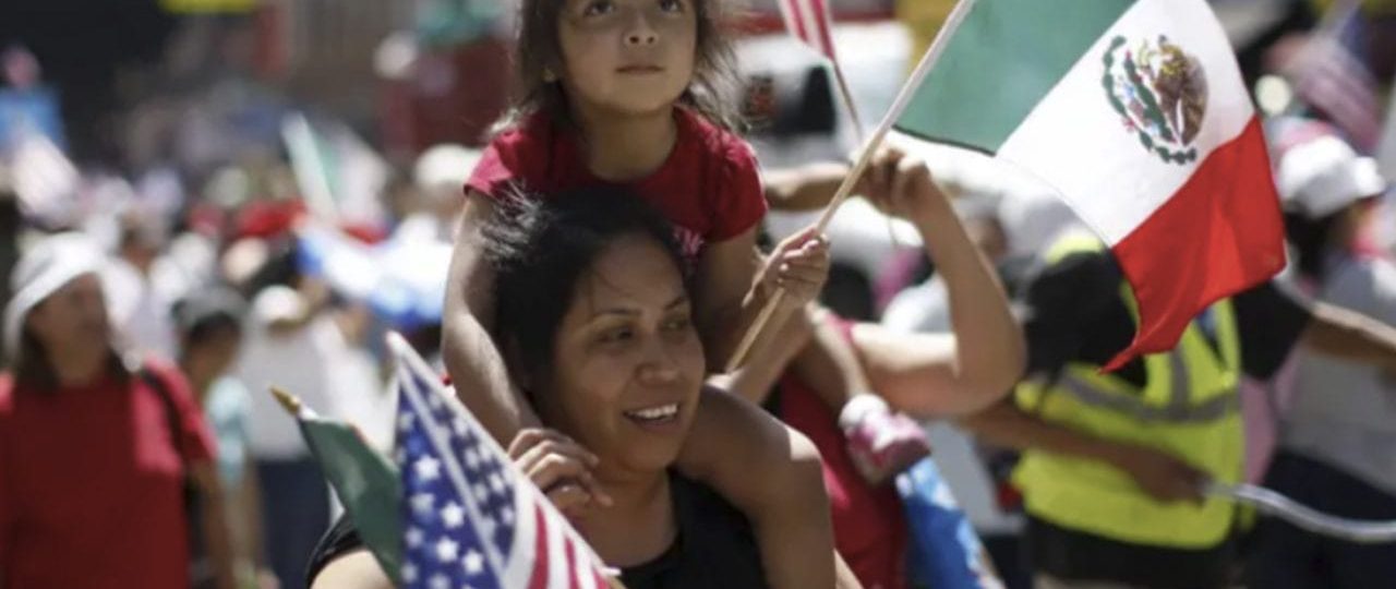 Más estadounidenses que nunca, más latinos que siempre: la diversidad de la inmensa comunidad hispana en EE.UU.